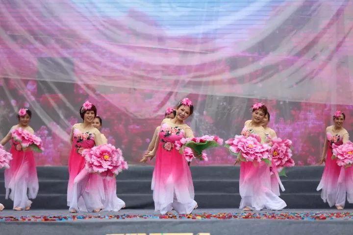 逃离外祖母家